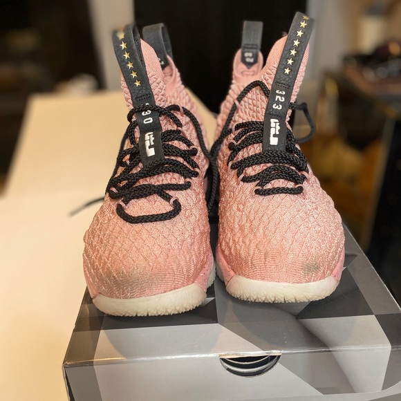 LeBron 15 GS 'Hollywood'